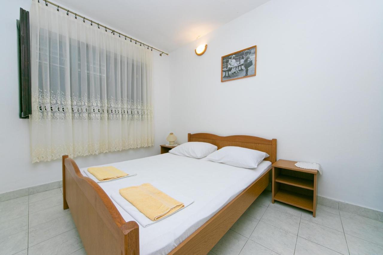 Apartments With A Parking Space Gradac, Makarska - 14708 Exterior foto